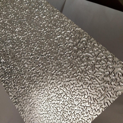 China Hoja de aluminio estampada de estuco hecha a medida con revestimiento PVDF duradero proveedor