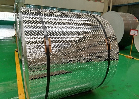 China No la pisada de escalera de aluminio del resbalón platea 3003 5052 para la pisada de escalera del suelo de la seguridad proveedor