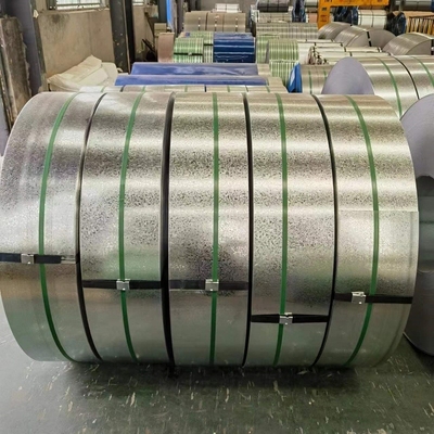 China Bobina de acero galvanizada lentejuela regular de la capa del cinc con el grueso de 0,3 - de 3m m proveedor